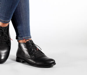 Think Stiefeletten schwarz Agrat schwarz 82-0000 - AGR 13