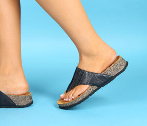 Think Zehengreifer schwarz Koak sz/kombi 362-0000 - KOA 11