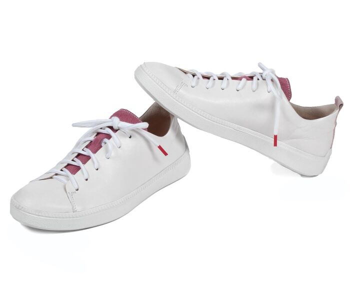 think schnürschuhe weiss turna bianco/kombi 522-1010 fussbett: lederbezogene wechselbare kork-latex-bettung (pflanzlich gegerbt) kalbsleder pflanzlich  gegerbt - nicht gefärbt ohne absatz klassischer 6 loch-langschnürer mit weichem fersenpolster und besonders elastischer schalen-sohle. durch die lange schnürung bestens anzupassen.