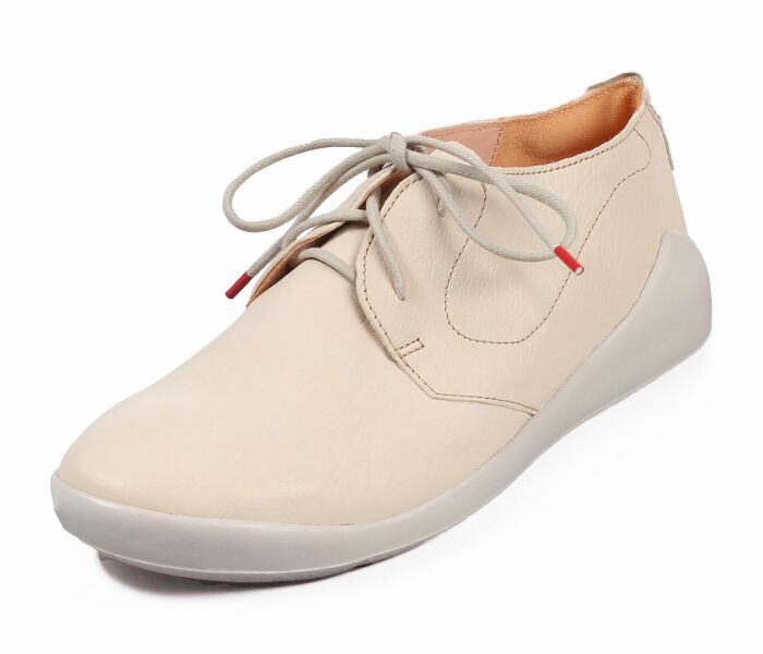 think schnürschuhe beige duene creme 579-4000 herausnehmbare komfort-bettung mit hoher dämpfung leder pflanzlich  gegerbt - nicht gefärbt 5 mm keil-absatz in der sohle sommerlicher kurz-schnürer mit weitem einstieg in unaufgeregtem design