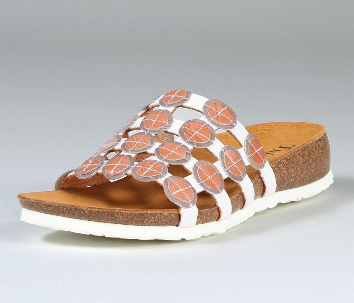 think pantoletten beige julia bianco/kombi 247-1010 fussbett: lederbezogene nicht wechselbare kork-latex-bettung (pflanzlich gegerbt) kalbsleder pflanzlich  gegerbt - nicht gefärbt 15 mm keil-absatz neue pantolette mit kleinem gummizug an der seite, passt sich an, aber doch eher in der weite für den normalen fuss gedacht