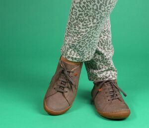 El Naturalista Schnürschuhe Pawikan plume 5770 taupe...