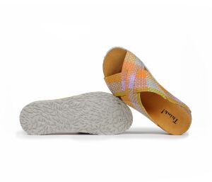 Think Pantoletten bunt Koak matcha 537-9130 - KOA 43