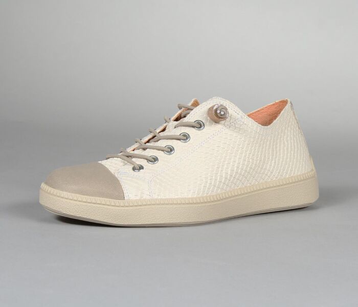 think sneaker weiss turna bianco/kombi 792-1010 fussbett: lederbezogene wechselbare kork-latex-bettung (pflanzlich gegerbt) kalbsleder pflanzlich  gegerbt - nicht gefärbt ohne absatz die elastik-senkel lassen sich auch durch richtige schnürsenkel ersetzen !klassischer 6 loch-elastik-langschnürer mit klassischer sneaker-schalensohle. durch die lange schnürung bestens anzupassen. eher für den normal bis schlankeren fuß gedacht.