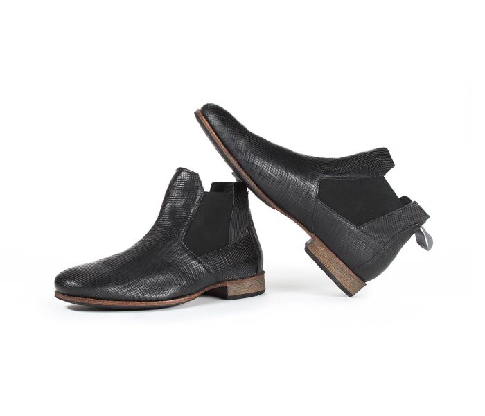 think boots schwarz zean schwarz 81684-00 fussbett: lederbezogene wechselbare kork-latex-bettung (pflanzlich gegerbt) kalbsleder pflanzlich  gegerbt - nicht gef&auml;rbt 5 mm absatz eigentlch schlichter chelsea-boots mit extravaganter pr&auml;gung