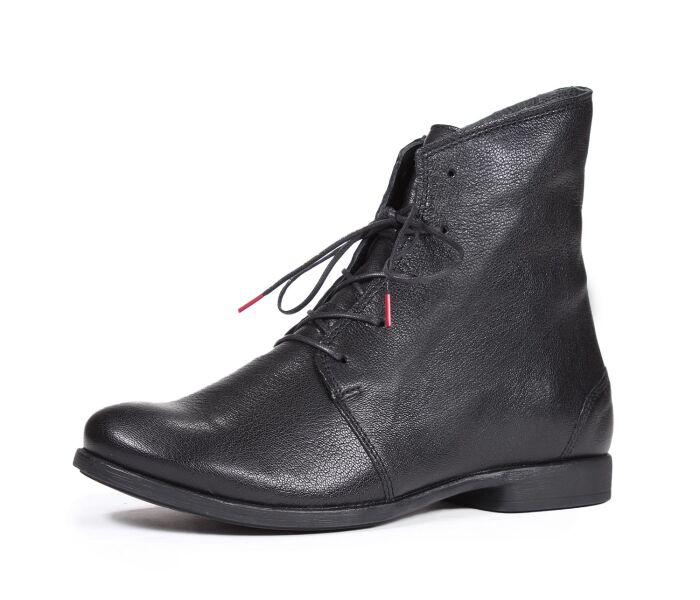 think stiefeletten schwarz agrat schwarz 1189-0000 fussbett: lederbezogene wechselbare kork-latex-bettung leder pflanzlich  gegerbt 10 mm comfort-absatz feine kn&ouml;chelbedeckende booties mit seitlichem reissverschluss und funktionaler schn&uuml;rung. geben dem fuss raum und bieten eine nahtfreie vorderpartie.schafth&ouml;he ca. 14 cm