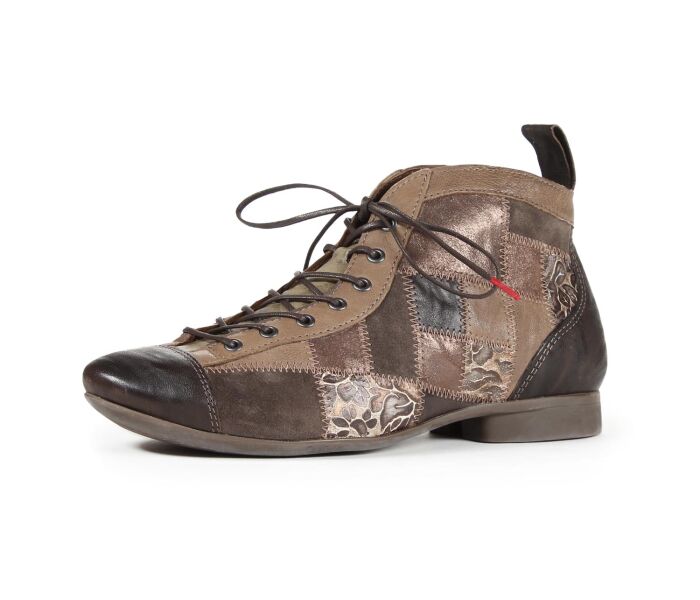 think schnürschuhe taupe guad-2 city/kombi 1015-3000 fussbett: lederbezogene wechselbare kork-latex-bettung (pflanzlich gegerbt) leder pflanzlich  gegerbt 10 mm absatz neue variante des beliebten modells von thinkknöchelhoher langschnürer für bestem halt, mit hervoragendem sitz und einfach tollem aussehen. geeignet für fast alle gelegenheiten. aber obacht. mit diesem schuh werden sie alsbald in eine konversation eingebunden.